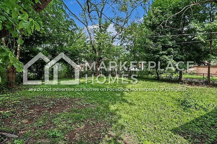 18431 Teppert St — Photo 27