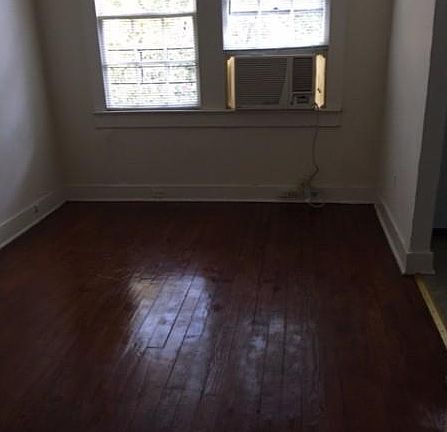 4th image of 710 Burdette St APT E