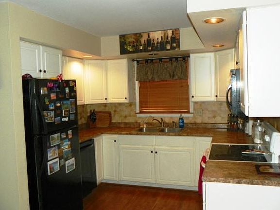 5th image of 9053 Tremont Pl
