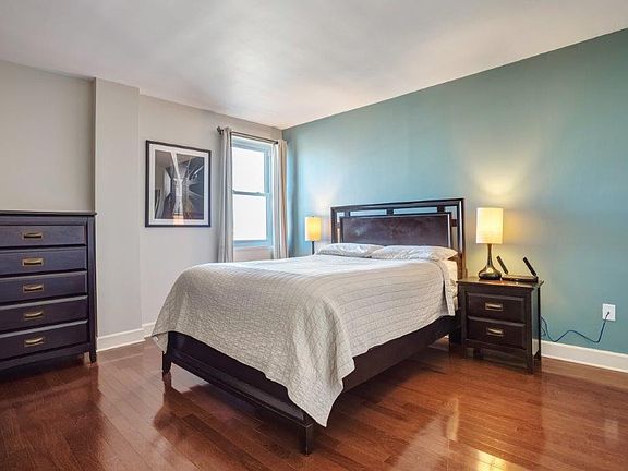5th image of 1205 Saint Charles Ave APT 1311