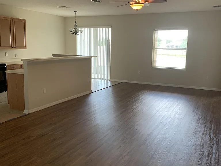 5171 Gulf Sturgeon Ln — Photo 3