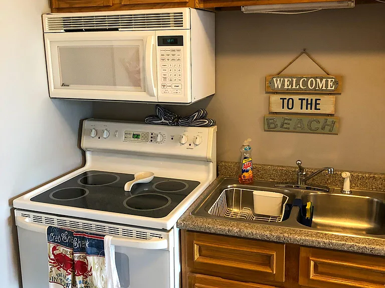 20 Brown Ave #62 — Photo 2