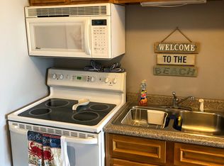 20 Brown Ave UNIT 62, Hampton, NH 03842