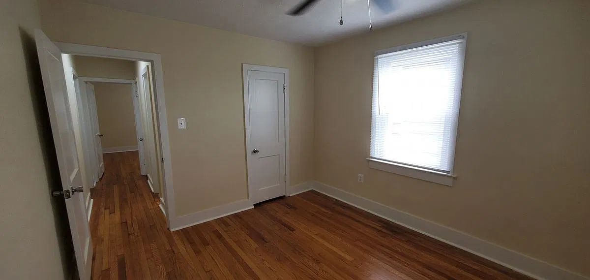 3 bed, 2.0 bath, 1632 sqft, $2,095 — Photo 3
