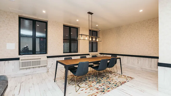 Rented by Nooklyn NYC LLC | media 13