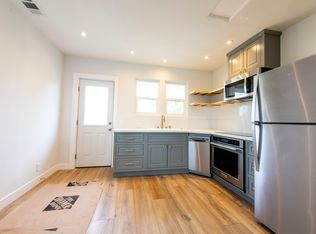 1137 E Cliff Dr APT 6, Santa Cruz, CA 95062