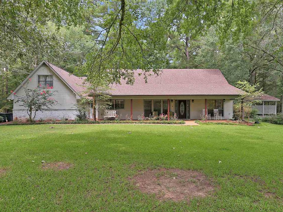 1st image of 333 Lakeway Dr