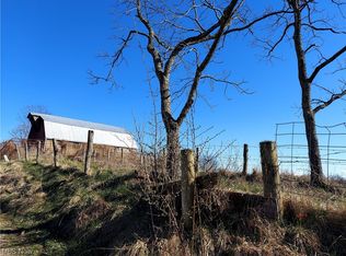 Peewee Hill Rd, Le Roy, WV 25252