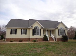 1790 New Salem Rd, Randleman, NC 27317