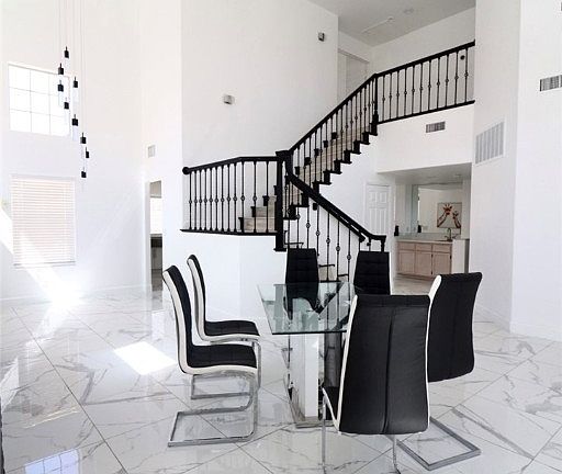 5th image of 8402 Tibana Way
