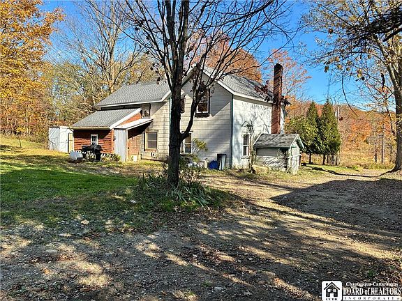 3rd image of 9185 Chautauqua Rd