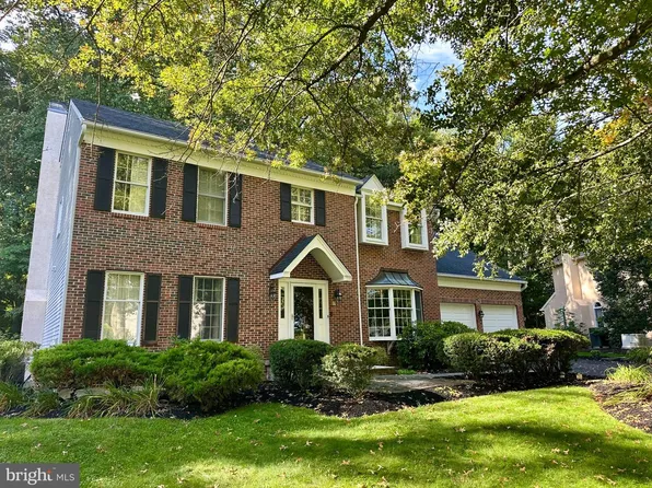 153 Mountain Oaks Rd, Yardley, PA 19067