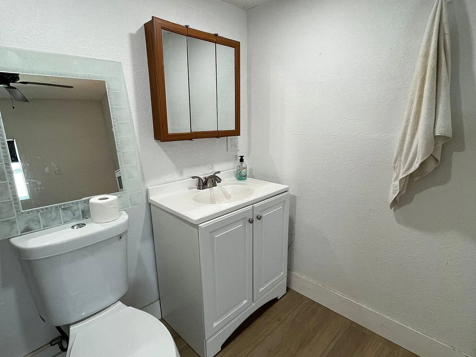Studio, 350 sqft, $1,300 — Photo 2
