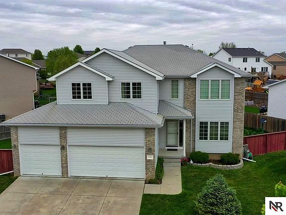 2nd image of 1620 Blackhawk Dr