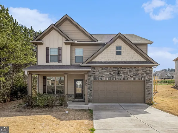 105 McEntyre Ct, Calhoun, GA 30701