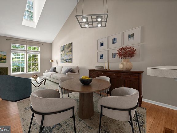2nd image of 7434 Jeans Way