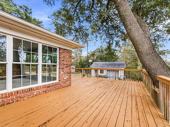 3rd image of 2309 Trimble Rd