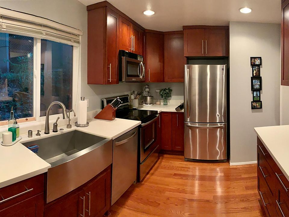 1st image of 3573 109th Pl NE APT 4