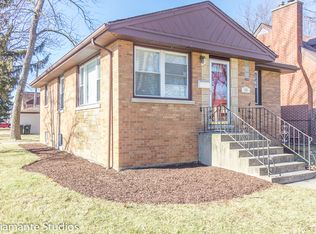 3018 Sunnyside Ave, Brookfield, IL 60513