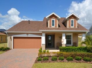 153 Balmy Coast Rd, Groveland, FL 34736