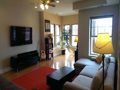 2nd image of 1623 W North Shore Ave #3