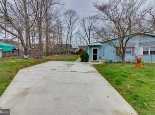 34 Colgate Ct, Atco, NJ 08004