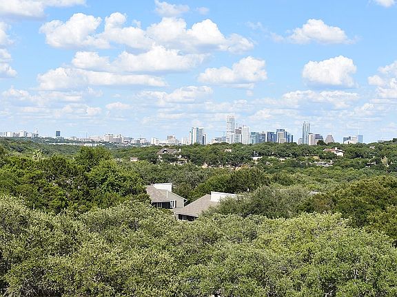 2nd image of 1741 Spyglass Dr APT 302