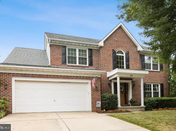 20 Golden Eagle Ct, Westminster, MD 21158