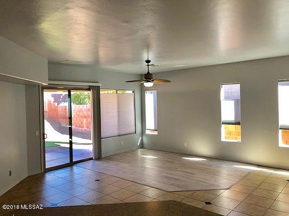 4th image of 10053 E Cedar Hill Dr