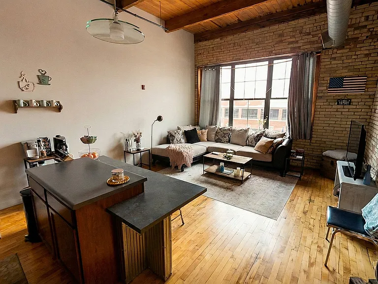 Model Unit