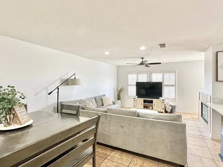 5010 Golondrina Way #59 — Photo 5