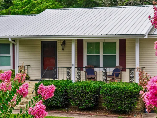 4007 Lyndale Dr NW, Fort Payne, AL 35968