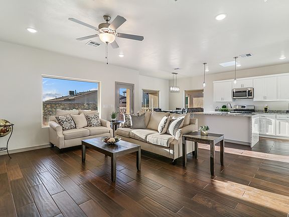 4th image of 197 Flor Cama Ln