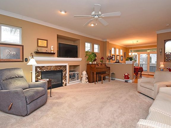 3rd image of 6005 Hidden Oaks Ct