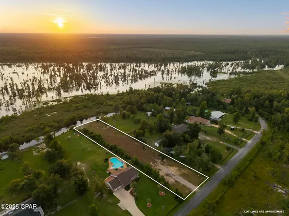 10629 Vickery Ln, Youngstown, FL 32466