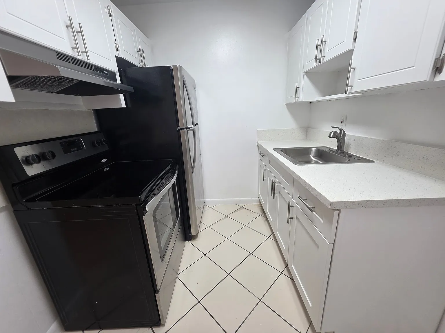 16 SW 9th St Ft. Lauderdale, FL 33315 — Photo 2