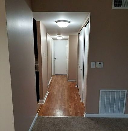 3rd image of 5S040 Pebblewood Ln APT W202