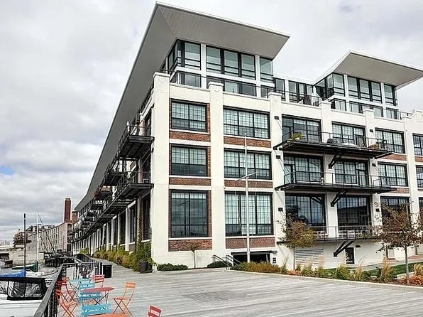 311 E Erie St, Milwaukee, WI 53202