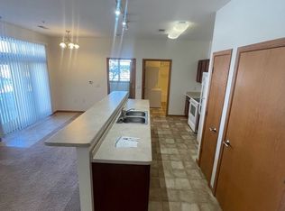 Foxboro Apartments-101 Elliot Lane, Oregon, WI 53575