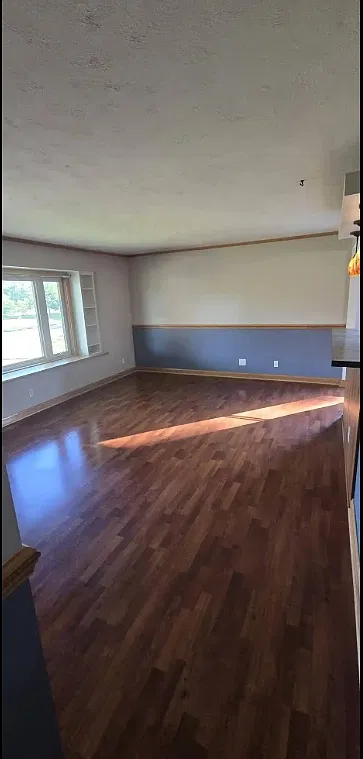 3 bed, 891 sqft, $1,650 — Photo 4