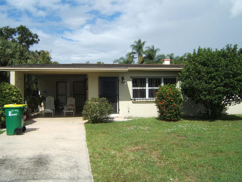 1st image of 2542 Palmetto Dr