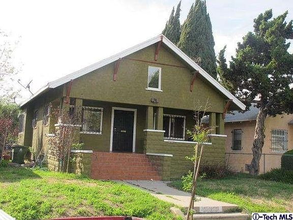 3rd image of 3851 S Harvard Blvd