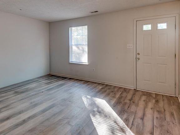 5th image of 46101 Lucca Way