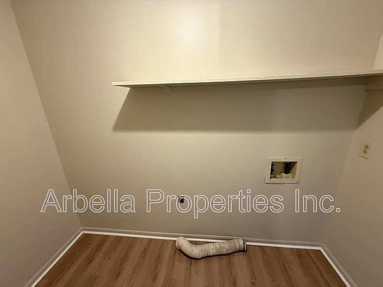 103 S Beech St #15 — Photo 16