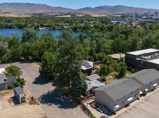 209 E 33rd St, Garden City, ID 83714