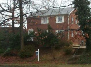 2514 10th St N, Arlington, VA 22201