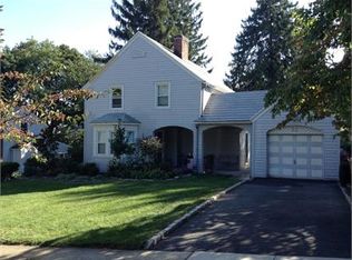 22 Fairway Dr, West Orange, NJ 07052