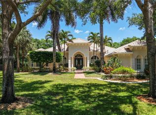 12743 N Winners Cir, Fort Lauderdale, FL 33330