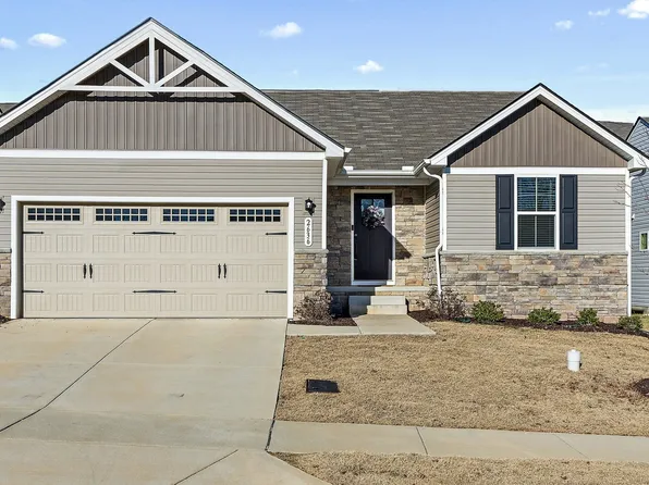 2636 Thornton Grove Blvd, Nashville, TN 37207