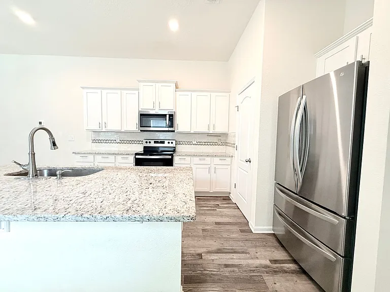 7838 Meadow Walk Ln — Photo 5